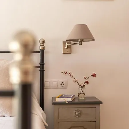 Hotel Cal Secretari Vell - Turismo De Interior