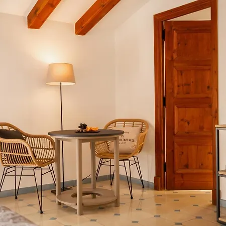 Cal Secretari Vell - Turismo De Interior Hotel